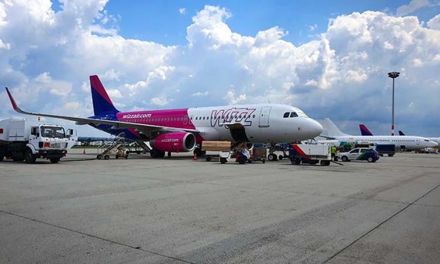 Készültség Ferihegyen, egy utas okozott komoly galibát az egyik Wizz Air-járaton