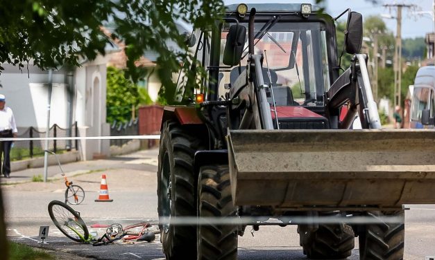 „Milyen szülő hagyná az ilyet szó nélkül?” – nem fogadja el a gyászoló édesapa, hogy 14 éves kislánya haláláért nem felelős az a traktoros, aki elgázolta a gyermeket