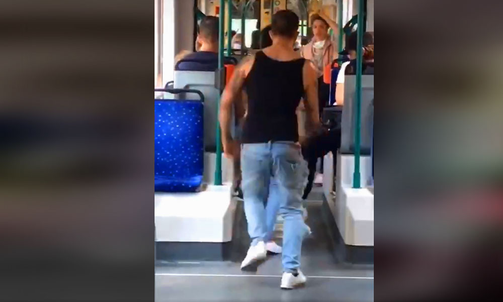„Állítsák meg a villamost!” – kiabálta egy utas, akkora verekedés volt az egyik budapesti villamoson