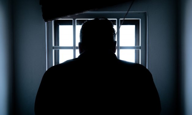 Horror a zárkában: döbbenetes dolgokra kényszerítette cellatársait két férfi, állandó félelmben teltek a rabok napjai