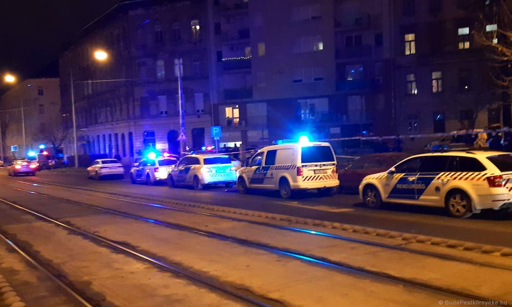 Egy aggódó barátnő éles eszközzel támadt a verekedő férfira egy budapesti hotelben – Súlyosan megsérült