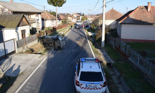 Vádat emeltek az ellen a két férfi ellen, akik öt ember sérülését okozták egy nógrádi balesetben