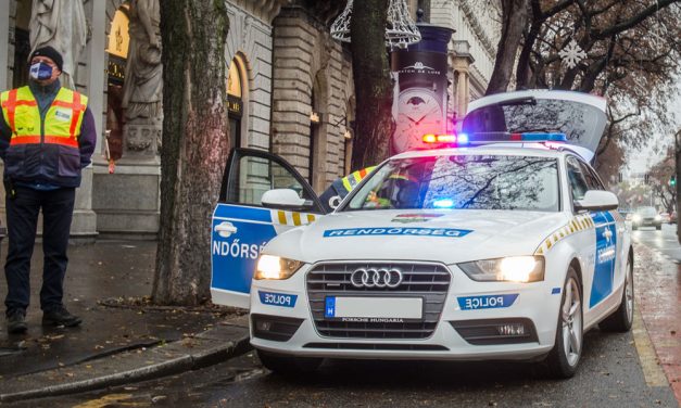 Tragédia: kizuhant egy férfi a harmadik emeletről a budapesti Wesselényi utcában