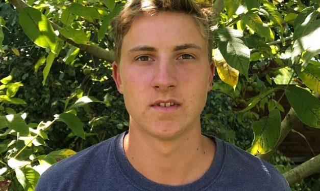 „Sportolni ment, de ezután nem tért vissza” – kétségbeese keresi édesanyja a 20 éves Pakányi Pétert, aki a család balatoni nyaralójából tünt el