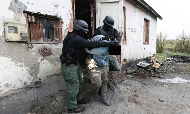 Hallássérült testvérük két kisgyermekét használták felnőttek „játékára” a nagybácsik: mocskos dolgokat műveltek a gyerekekkel