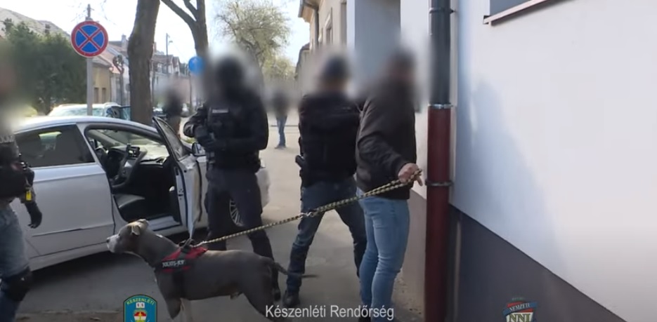 Két megyében, 11 helyszínen, 300 rendőr akciózott – Nemzetközi bűnszervezet számoltak fel a zsaruk Sopronban – videók