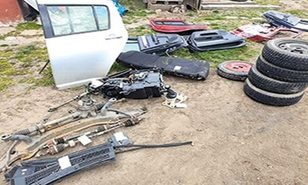 Nem találta az autója kulcsát, ezért kiszedte belőle az akkumulátort, hátha így nem lopják el, de tévedett