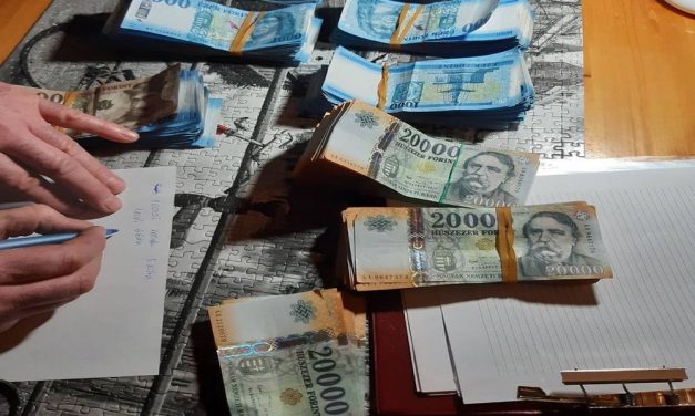 Megdézsmálta a MÁV jegyautomatáit egy karbantartó munkás, aki mintegy 5 millió forintot ürített a saját zsebébe