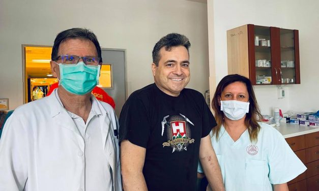 „Előfordultak olyan pillanatok, amikor legszívesebben meghaltam volna a fizikai, lelki gyötrelmek miatt” – 111 nap kórházi kezelés után kigyógyult a koronavírusból a politikus