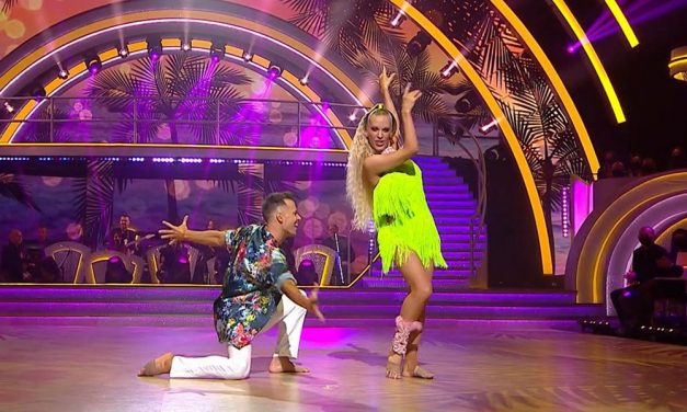 Halálosan megfenyegették a TV2 sztárját, az őrült rajongó a cipőjében rejtette el a kést