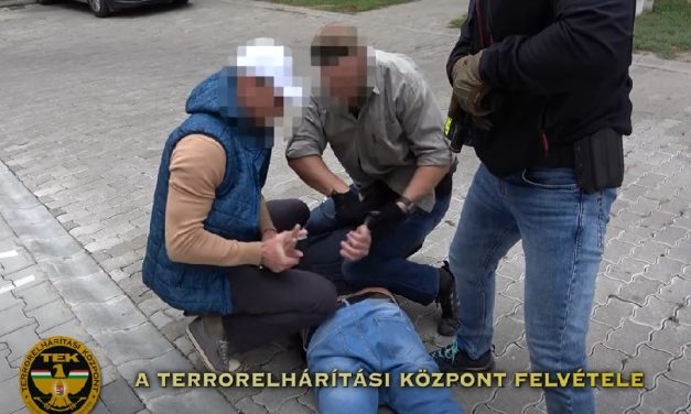 Lebuktatták a zsaruk a Pest megyei droghálózatot, a TEK embereit is bevetették – Itt a videó az elfogásról