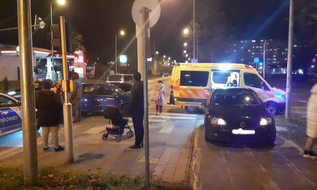 Fura egy baleset Kőbányán, hatalmas dudor nőt az egyik sérült fején
