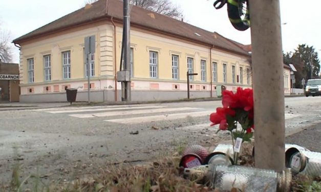 „A következő pillanatban pedig már azt láttam, hogy egy alak felrepült a szélvédőn” – megszólalt a nádudvari gyászoló, a balesetben meghalt egy édesanya, kislánya kórházban van