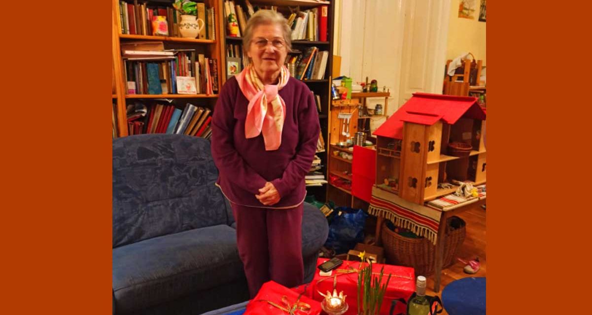 Unokahúga kétségbeesve keresi a 80 éves Kovács Kornéliát: az idős asszony budapesti rokonlátogatásból ment haza, de az otthonába már nem érkezett meg