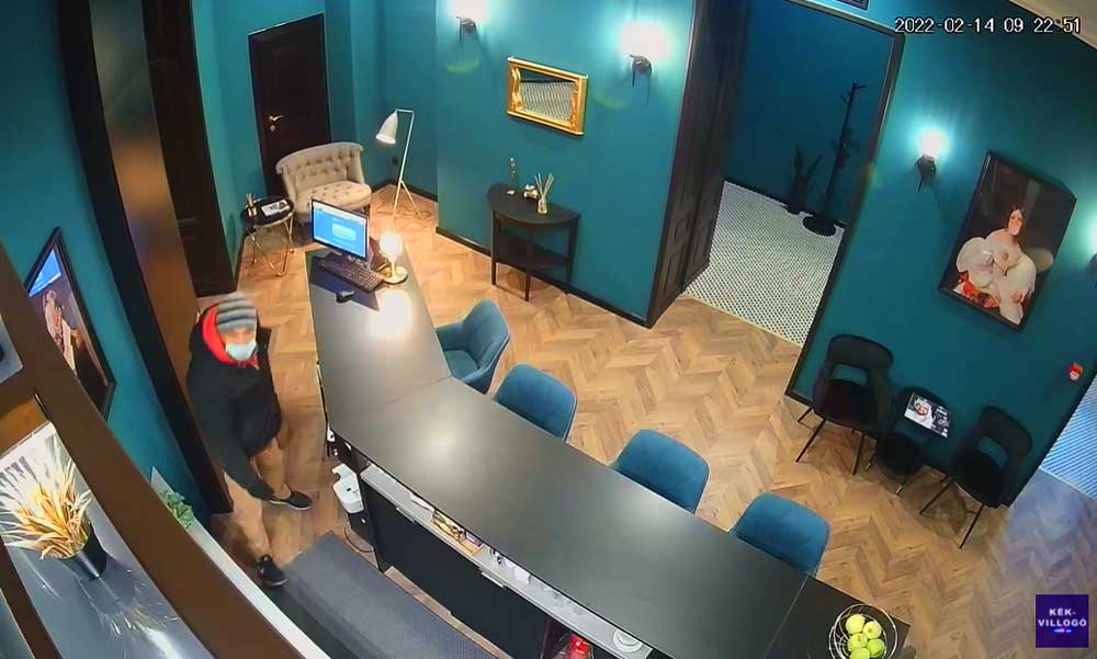 Besurranó tolvaj a budapesti szállodában, nézd meg hogyan dolgozott a tettes – Videó