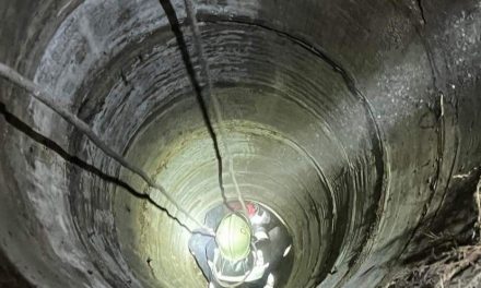 Kúttisztítás közben rázta meg az áram a munkást, a mentők élesztették újra
