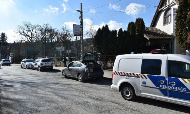 Így lopkodta a drága italokat ez a két férfi Pest megye szerte, mindent vittek, ami kezük ügyébe akadt