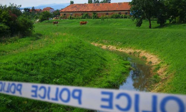 „Mindenre fel voltam készülve, de arra nem, hogy a kisfiam eltemessem” – édesapja karjaiban halt meg a 6 éves Milán, miután beszakadt a kisfiú alatt a patak jege