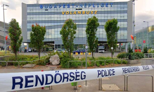 Bombariadó Budapest több pontján: lezárták a népligeti buszpályaudvart, kiürítették az egyik plázát