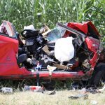 Két budapesti fiatal halt meg Alcsútdoboznál, miután autójuk egy kamionnal ütközött: a jármű harmadik utasa a kórházban hunyt el