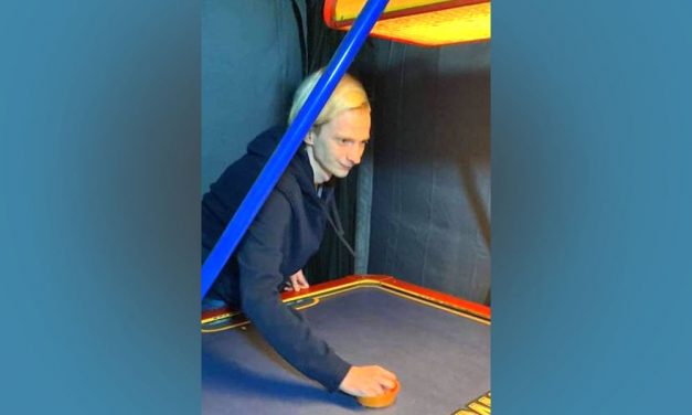 Eltűnt egy 21 éves, leukémiás, ukrán menekült fiú Pest megyében: édesanyja aggódva keresi, Ilja orvosi segítségre szorul