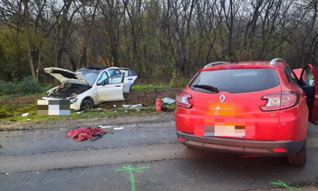 Megdöbbentő, milyen közönyösek az emberek: A mentősök életét veszélyeztetve szlalomoztak az autósok a martfűi balesetnél