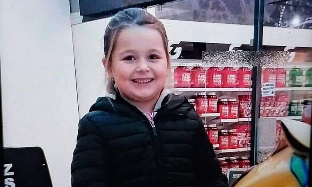 Kitüntetést kap az eltűnt hat éves kislányt megtaláló siklóernyős, Mehringer Szabolcs