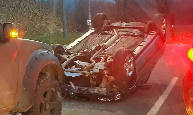 Horrorbalesetek Pest megyében! Elgázoltak egy gyalogost Biatorbágyon, frontális ütközés Gödöllőn