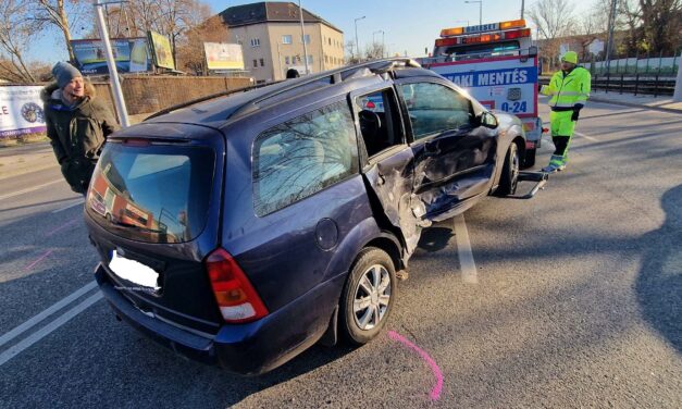 Röhögve szállt ki az autójából a dorgos ámokfutó, aki halálos balesetet okozott Budapesten: egy 62 éves férfi hunyt el