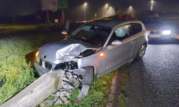 Lámpaoszlopot tört egy BMW Szombathelyen, kórházba vitték a sofőrt