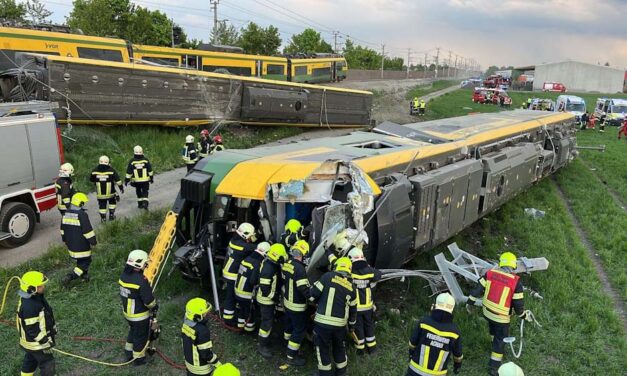 „Minden éjjel azzal álmodom, hogy az utasok sikoltoznak” – enyhe büntetést kapott az osztrák vonattragédia magyar mozdonyvezetője
