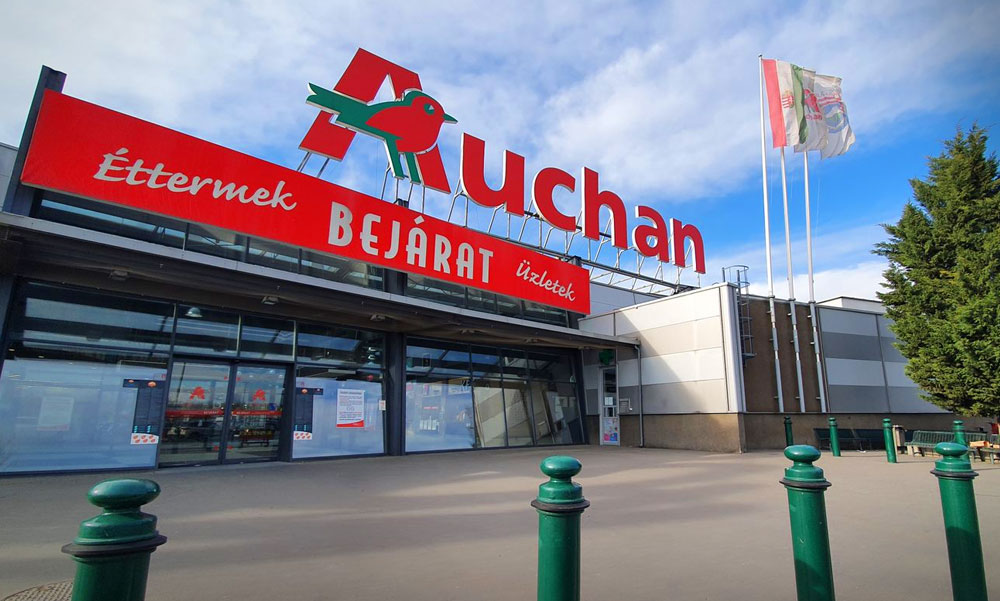 Megvertek egy biztonsági őrt a kőbányai Auchanban