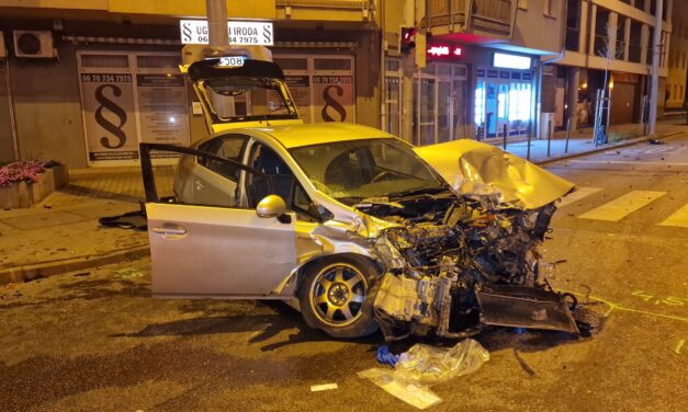 Nem először okozott balesetet a Budapesten teherautóval ütköző Toyota sofőr – Brutális képek a helyszínről