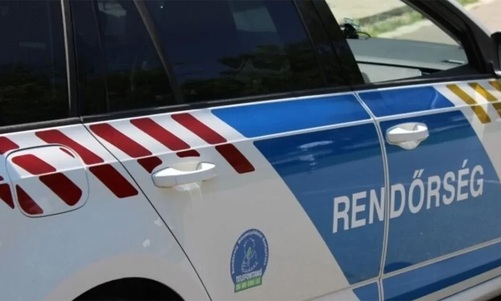 15 éves fiú csúszott patakba a lopott kocsival Dombóváron, két barátja is súlyosan megsérült