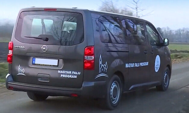 Rettenetes! Könnyek közt hallgatták végig a tomajmonostori kislány szülei a bíróságon, hogyan halt meg gyerekük a pokoli forróságban