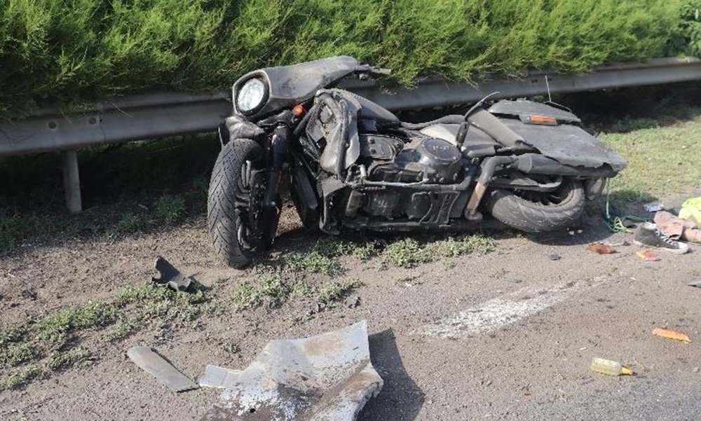 Egy 62 éves motorkerékpáros halt meg szerdán az M1-es autópályán