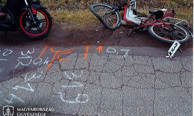 Döbbenetes: robogóval vontatott egy kerékpárost a fiatal fiú Pest megyében, drámai vége lett – fotók a helyszínről