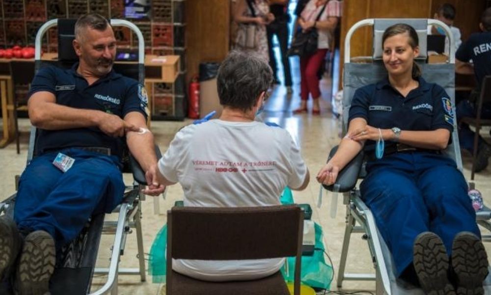 Nem adhat vért az, aki bizonyos budapesti kerületekben vagy Szegeden 24 órát eltöltött