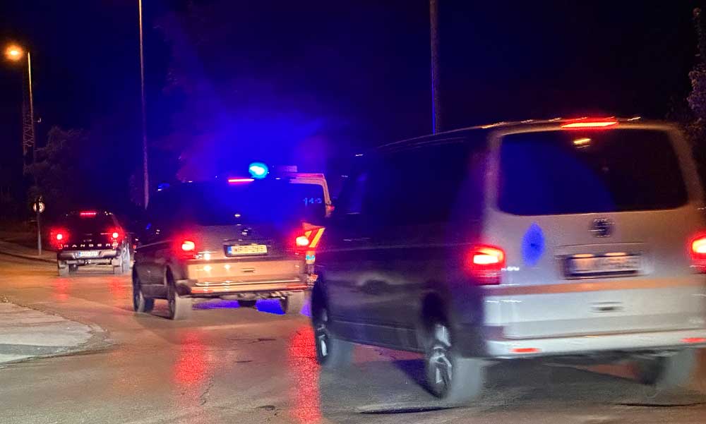 Robbantás és szirénázó autók Esztergomban: Soha nem volt még ennyi rendőr és titkosügynök a városban – helyszíni beszámoló, ezt láttuk az éjszaka – FOTÓK