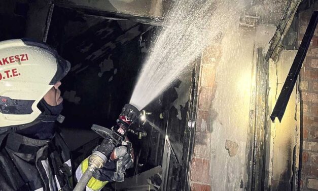 Családi tragédia: meghalt a 11 éves kisfiú, miután kigyulladt családi házuk Pest megyében: Levente iskolájában emlékeznek a helyiek a hatodikos tanulóra