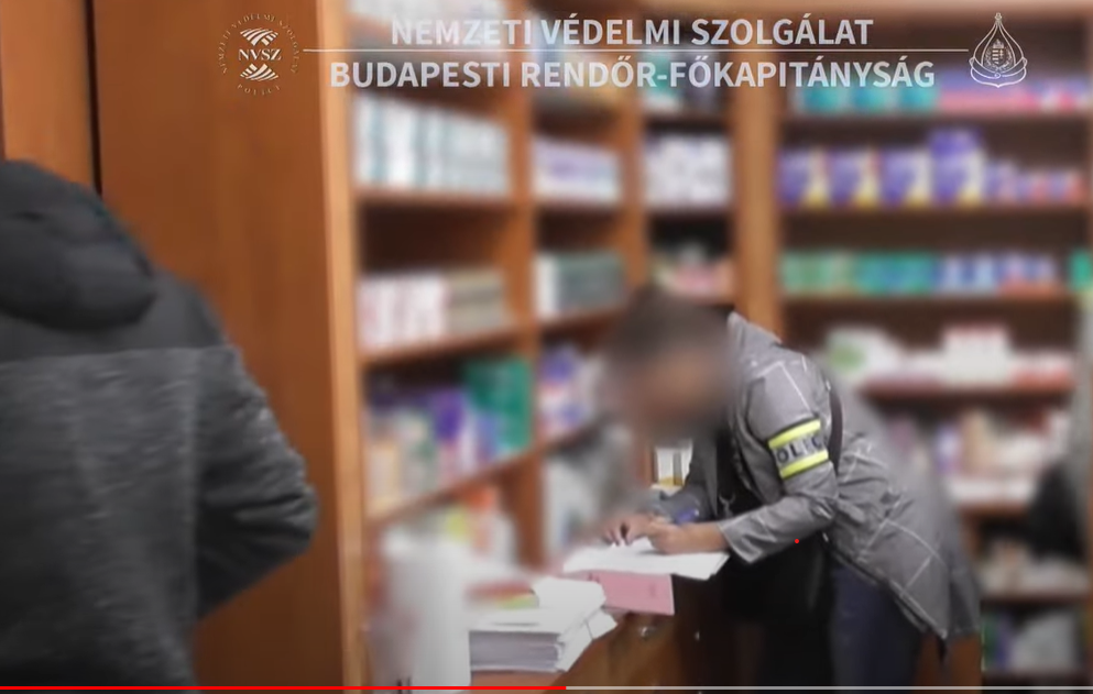 Recept nélkül, pénzért osztogatták a vényköteles gyógyszereket egy budapesti patikában – videó