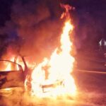Borzalmas lángokkal égett egy elektromos Volkswagen Budakeszin, miért nehéz eloltani az elektromos autókat? – FOTÓK