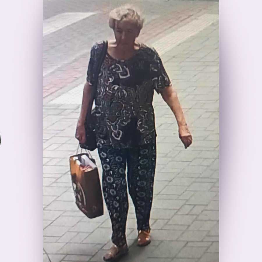 Kétségbeesve keresi családja a 74 éves Ilonka nénit, aki Visegrádról indult haza, bőröndjét Esztergomban találták meg, az asszonynak azonban nyoma veszett