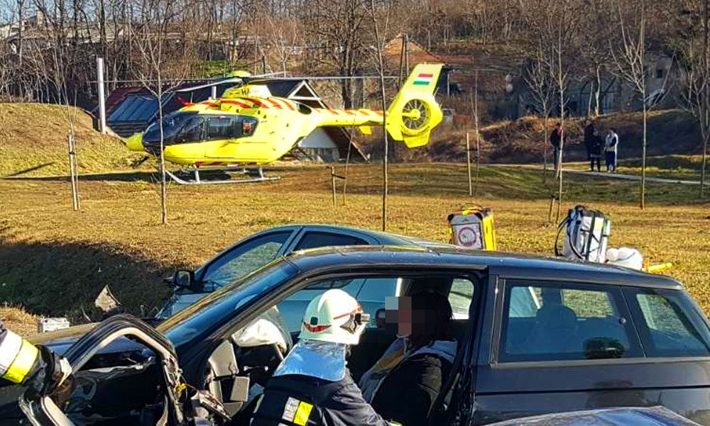 Újabb halálos baleset a Pilisben: Pomáznál két autó ütközött, pár órával előtt Piliscsabán halt meg két ember