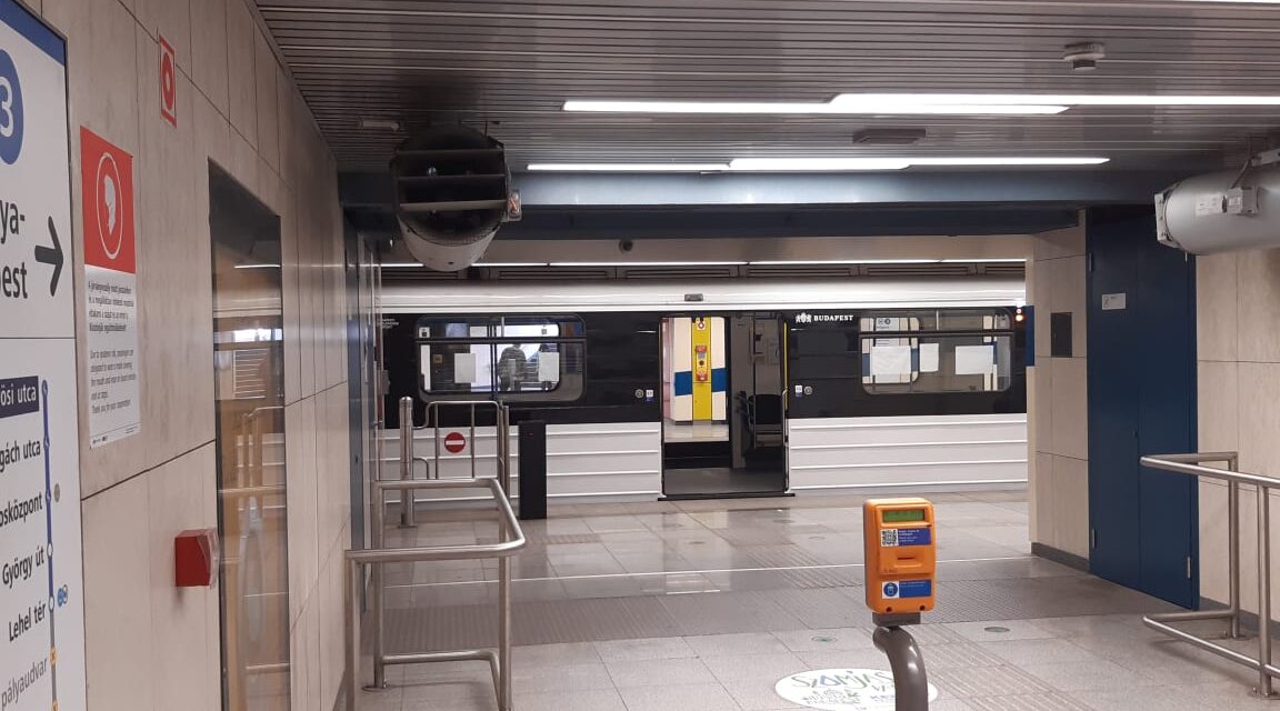 Halálra gázolta a metró a 76 éves nőt Budapesten, az asszony önszántából ugorhatott a szerelvény elé