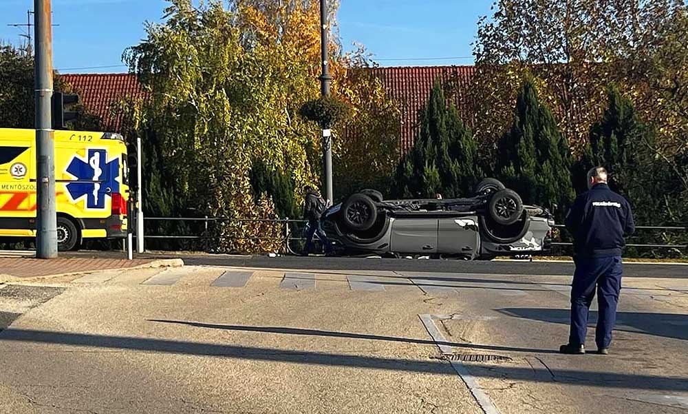 „Váratlan halála mindannyiunkat mélyen megrázott” – egész Komárom gyászolja a tanítónőt, akinek autójába az egyik polgármester fia rohant bele