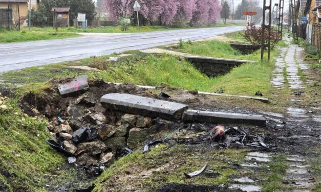 „A jó Isten vigyázzon rád odafenn” – egy négygyermekes édesanya égett halálra Vajtán, a sofőr rendőrök elől menekült, amikor felborult és kigyulladt az autó