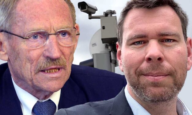 Kamerákkal bírságolná az autósokat Vitézy Dávid, de Pintér Sándor belügyminiszter beintett neki