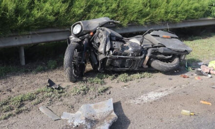 “Amikor éjszakánként felriadok, nem merek kikelni az ágyból” – a híres nótaénekes autója alá csúszott a 19 éves motoros, aki a baleset után meghalt