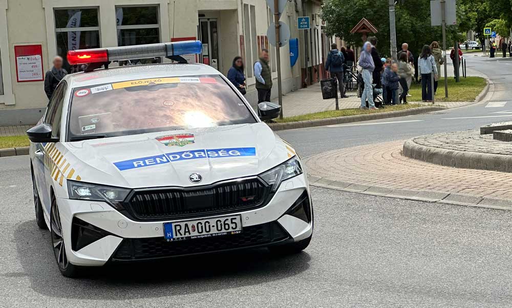 Lövöldözés a budapesti gyorsétterem parkolójában: a rendőrség keresi az egyik elkövetőt
